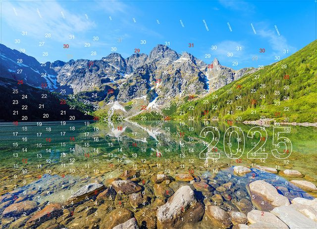 Sfondo salvadanaio da parete | Calendario 2025 vista montagna
